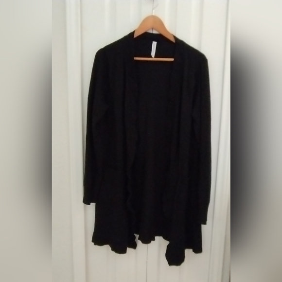 Long,Black Open Flyaway Cardigan by Zenana - Picture 5 of 12